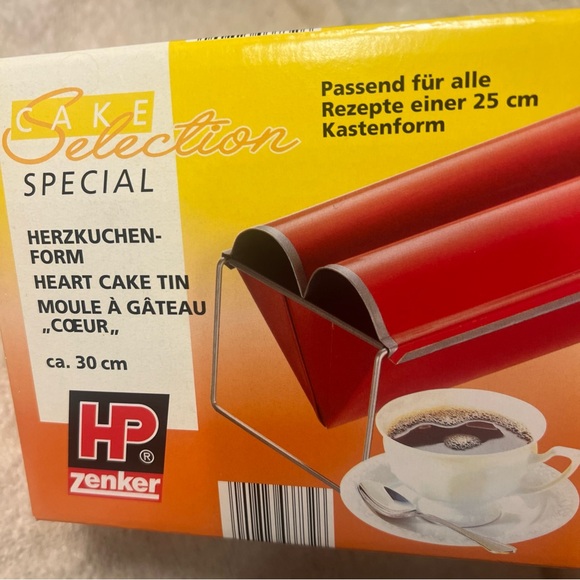 ZENKER SPECIAL HEART SHAPED NON STICK ILAFLON BAKING TIN NIB Missing Instr - Picture 2 of 9